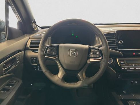 New 2026 Honda Ridgeline Black Edition image 13