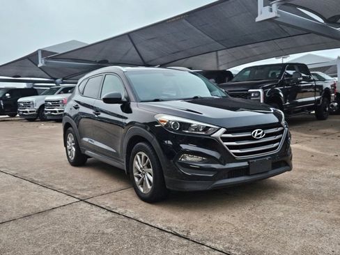 Used 2016 Hyundai Tucson SE w/ Option Group 02 image 3