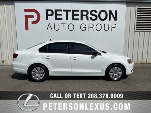 Used 2014 Volkswagen Jetta TDI FWD image 3