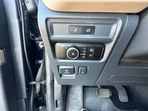 Used 2023 Ford Expedition Max Limited RWD image 18