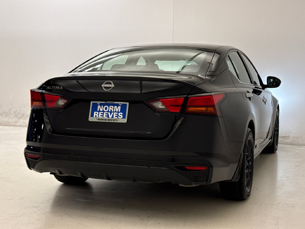 Used 2024 Nissan Altima 2.5 S FWD image 9