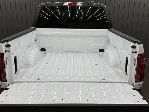 Used 2026 Ford F150 Lariat AWD/4WD image 17