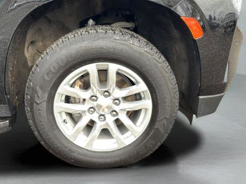 Used 2024 Chevrolet Tahoe LT AWD/4WD image 19