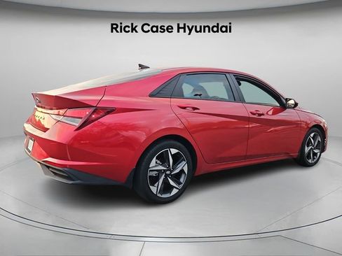 Used 2023 Hyundai Elantra SEL w/ Convenience Package image 8