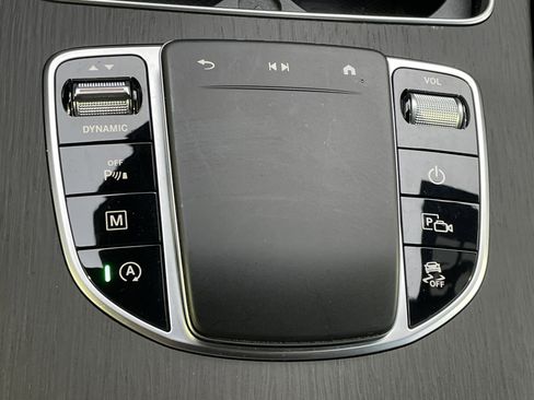 Certified 2022 Mercedes-Benz GLC 300 4MATIC w/ Driver Assistance Package image 35