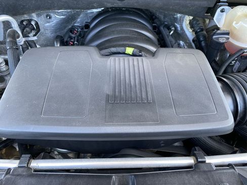 Used 2024 Chevrolet Silverado 1500 LT w/ Safety Package AWD/4WD image 30