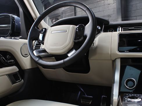 Used 2022 Land Rover Range Rover Westminster Edition AWD/4WD image 47