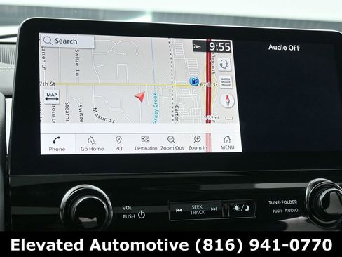 Used 2023 INFINITI QX80 Premium Select w/ All-Season Package image 21