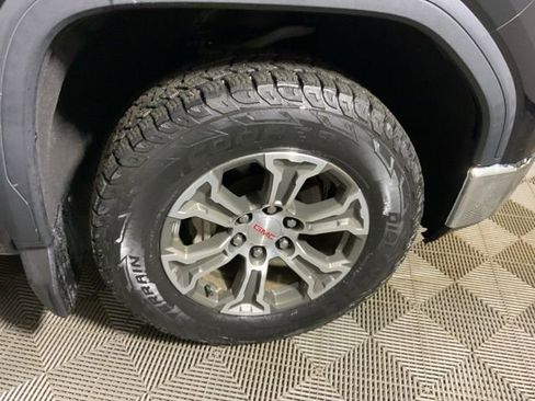 Used 2019 GMC Sierra 1500 SLE w/ Preferred Package AWD/4WD image 38