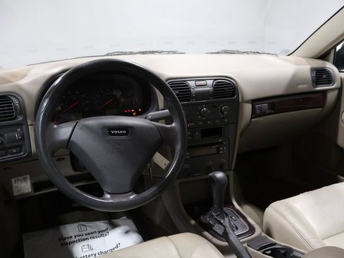 Used 2004 Volvo S40 image 19