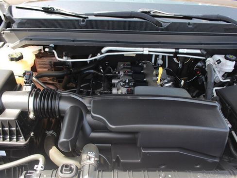 Used 2022 Chevrolet Colorado LT w/ Fleet Safety Package RWD image 33