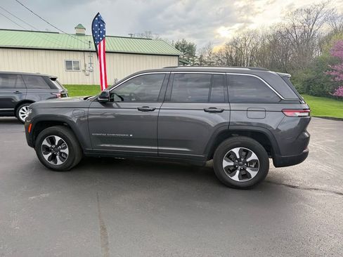 Used 2024 Jeep Grand Cherokee Limited 4xe w/ Luxury Tech Group II image 8