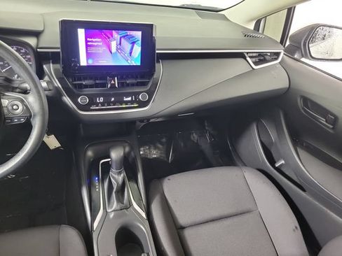 Used 2023 Toyota Corolla LE FWD image 17