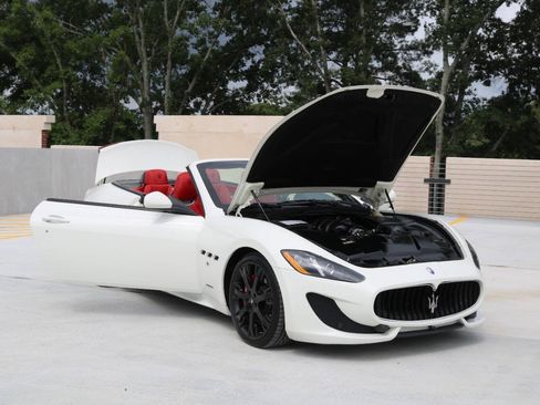 Used 2014 Maserati GranTurismo MC RWD image 65