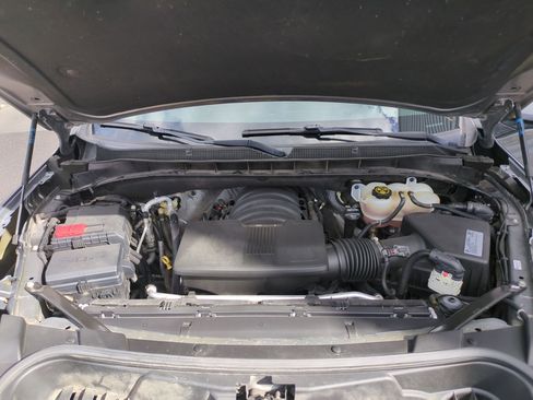 Used 2021 Chevrolet Tahoe RST w/ Luxury Package image 33