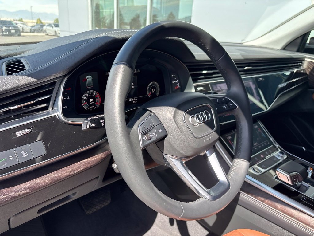 Used 2023 Audi Q8 Premium Plus w/ Premium Plus Package AWD/4WD image 7