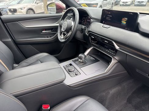 Used 2025 MAZDA CX-90 3.3 Turbo S w/ Premium Package image 33