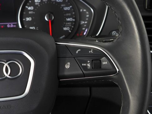 Used 2023 Audi Q5 2.0T Premium w/ Convenience Package image 29