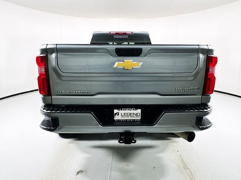Used 2024 Chevrolet Silverado 3500 High Country w/ High Country Premium Package AWD/4WD image 5