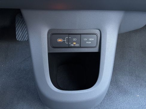 New 2025 Hyundai Ioniq 5 SEL image 24