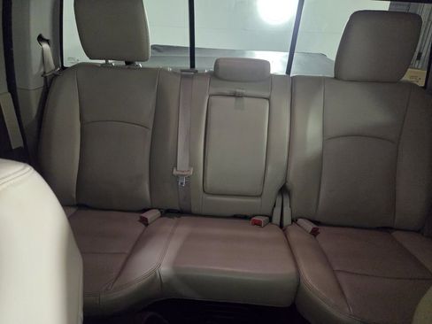 Used 2015 RAM 1500 Laramie w/ Convenience Group RWD image 23
