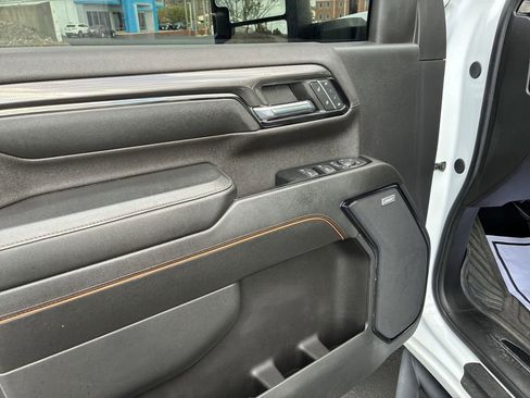 Used 2024 GMC Sierra 2500 AT4 w/ Technology Package image 13