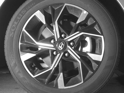 Used 2025 Hyundai Sonata SEL image 13