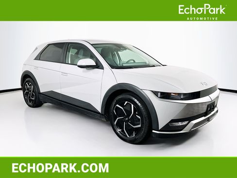 Used 2024 Hyundai Ioniq 5 SEL image 1