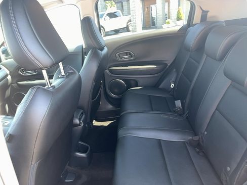 Used 2021 Honda HR-V EX-L image 20
