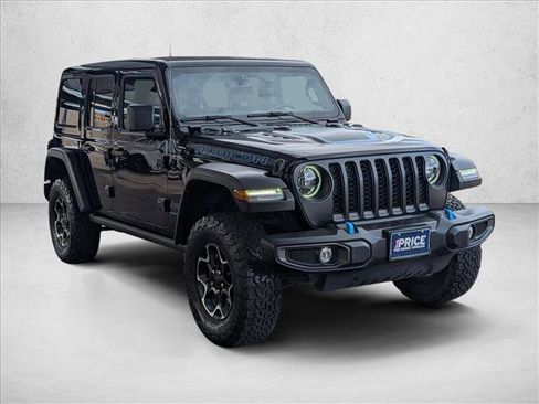 Used 2023 Jeep Wrangler Rubicon w/ Cold Weather Group image 3