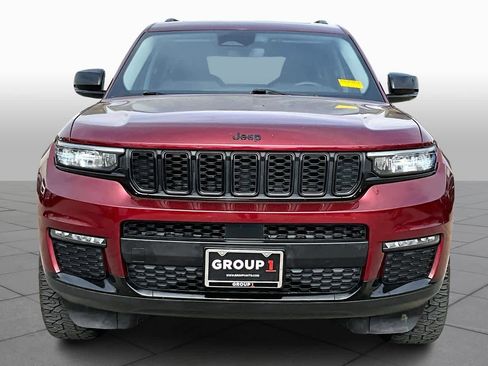 Used 2023 Jeep Grand Cherokee L Limited w/ Black Appearance Package AWD/4WD image 4