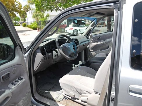Used 2003 Toyota Tundra SR5 RWD image 15