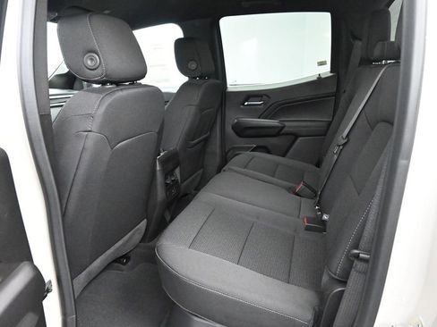 New 2026 GMC Canyon Elevation image 15