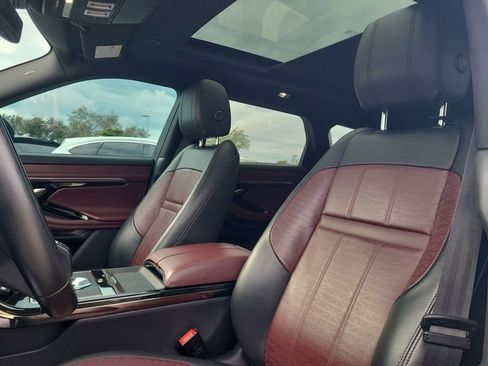 Used 2021 Land Rover Range Rover Evoque R-Dynamic HSE image 28