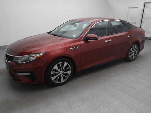 Used 2019 Kia Optima S image 2