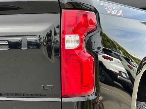 Used 2023 Chevrolet Silverado 1500 LT Trail Boss w/ Protection Package image 27