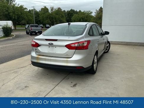 Used 2013 Ford Focus SE FWD image 6