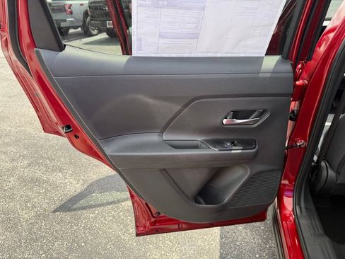 New 2026 Nissan Kicks SV w/ Cold Weather Package FWD image 9