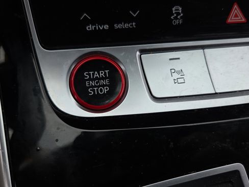 Used 2023 Audi SQ8 Premium Plus image 20