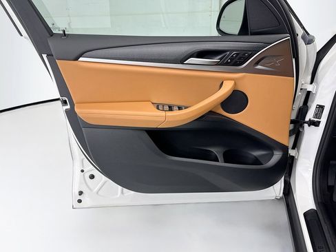 Used 2024 BMW X3 sDrive30i w/ Convenience Package image 23