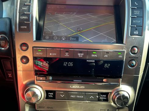 Used 2015 Lexus GX 460 image 20