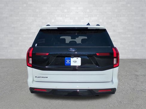 New 2025 Ford Expedition Platinum w/ Stealth Performance Package image 5