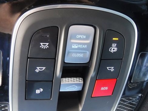 Used 2024 Hyundai Palisade Calligraphy image 36