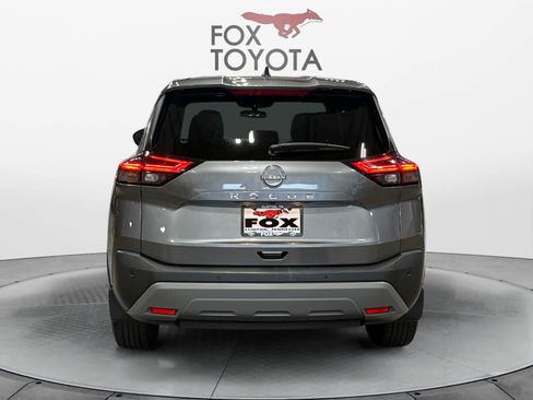 Used 2023 Nissan Rogue S FWD image 5