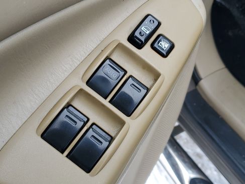 Used 2011 Toyota Tacoma PreRunner image 15