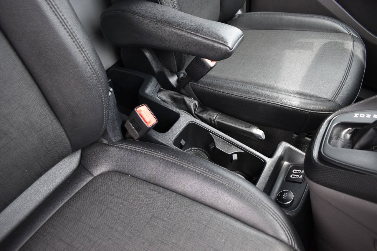 Used 2020 Ford Transit Connect XL FWD image 26