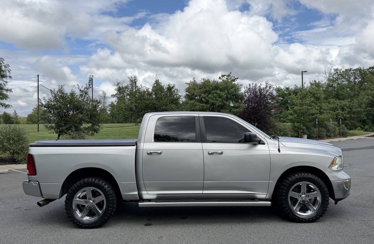 Used 2016 RAM 1500 Classic SLT AWD/4WD image 7