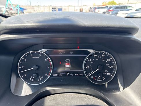 Used 2024 Nissan Rogue SV FWD image 11