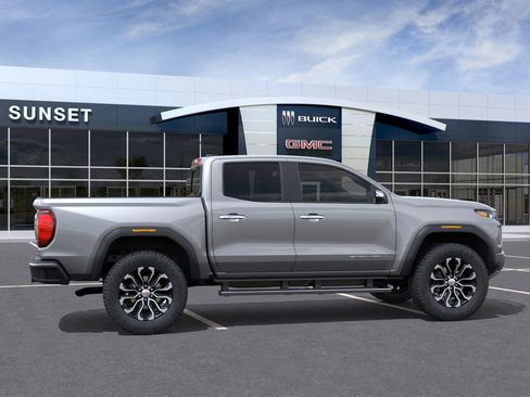 New 2026 GMC Canyon Denali image 5