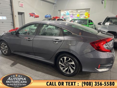 Used 2016 Honda Civic EX image 3